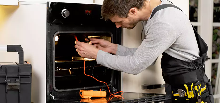 Same Day Microwave Repair in Roxbury